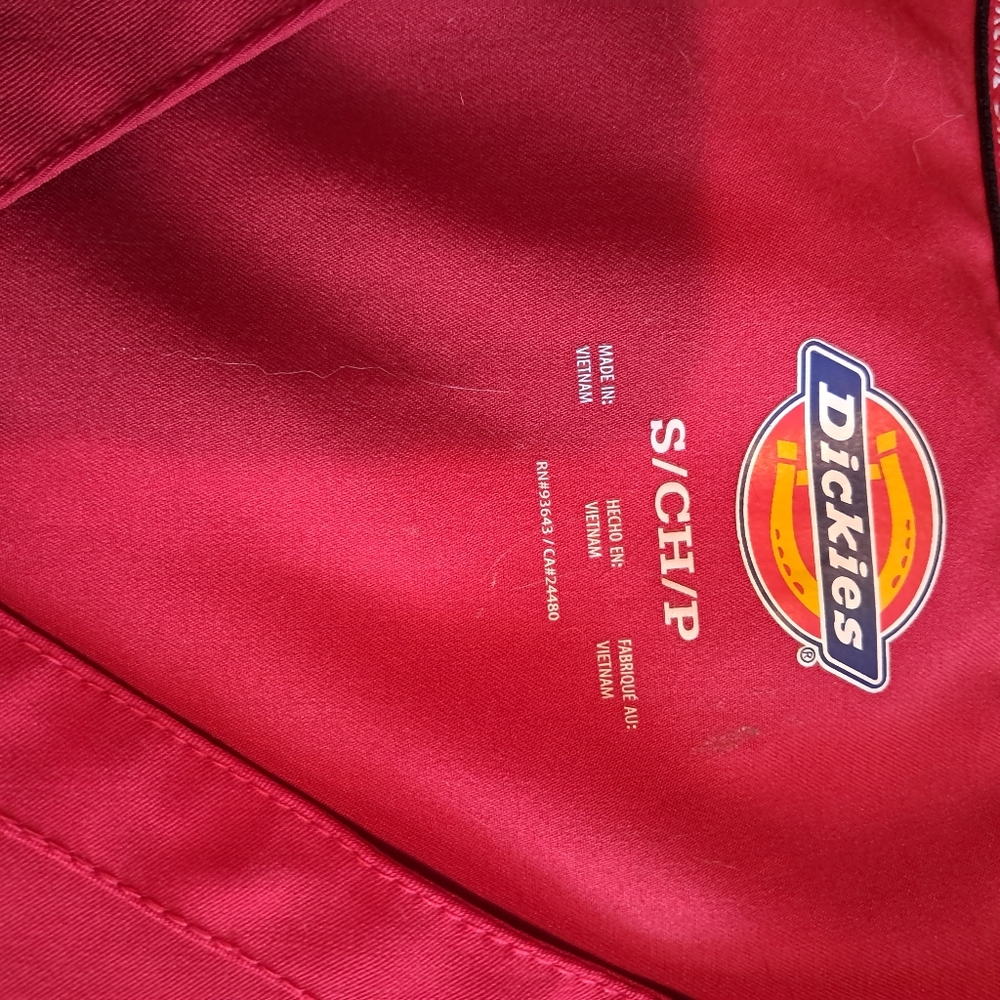 Scrub top - Picture 2 of 2